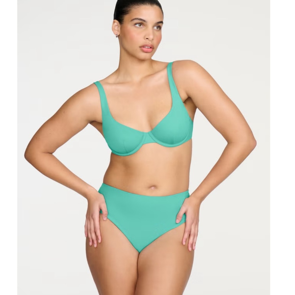CUUP Aqua Bikini Top